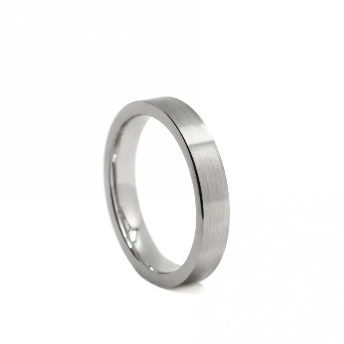 Anillos De Compromiso | LINEARGENT Anillo de compromiso clásico en plata lisa