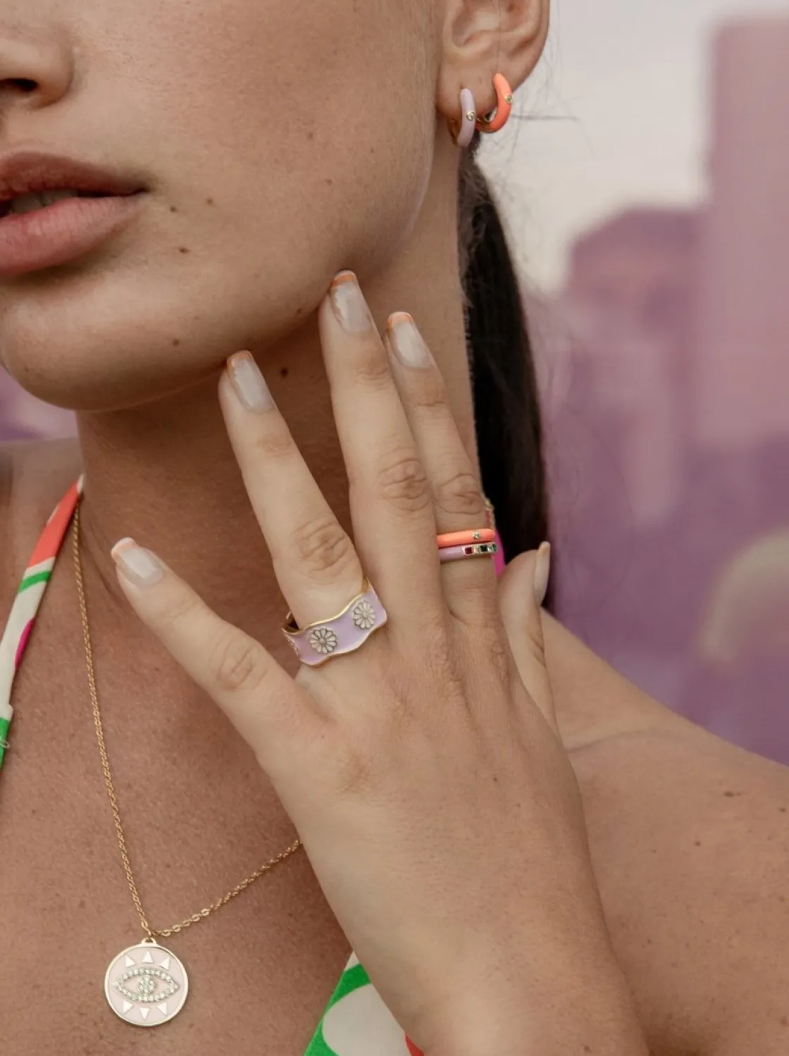 Anillos Pequeños | Anillos Finos | LINEARGENT Anillo esmalte naranja diseño circonita central bañado en oro