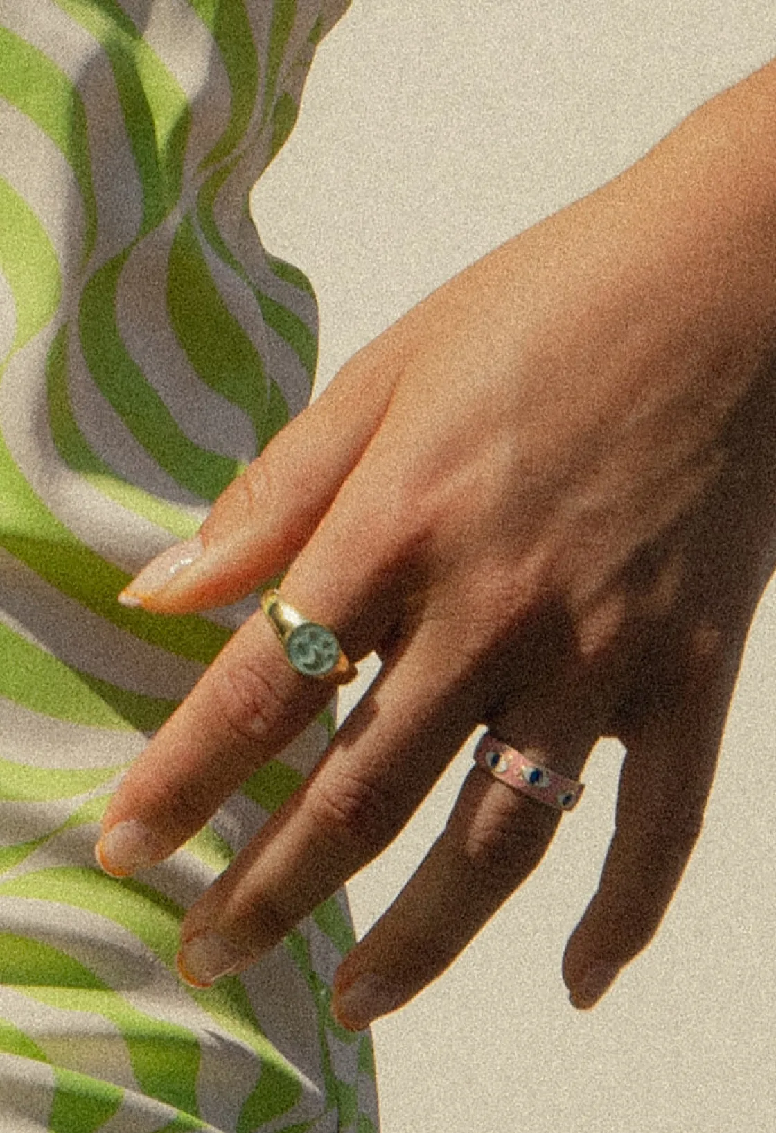 Anillo Sello | LINEARGENT Anillo sello diseño de esmalte dibujo de luna y estrellas