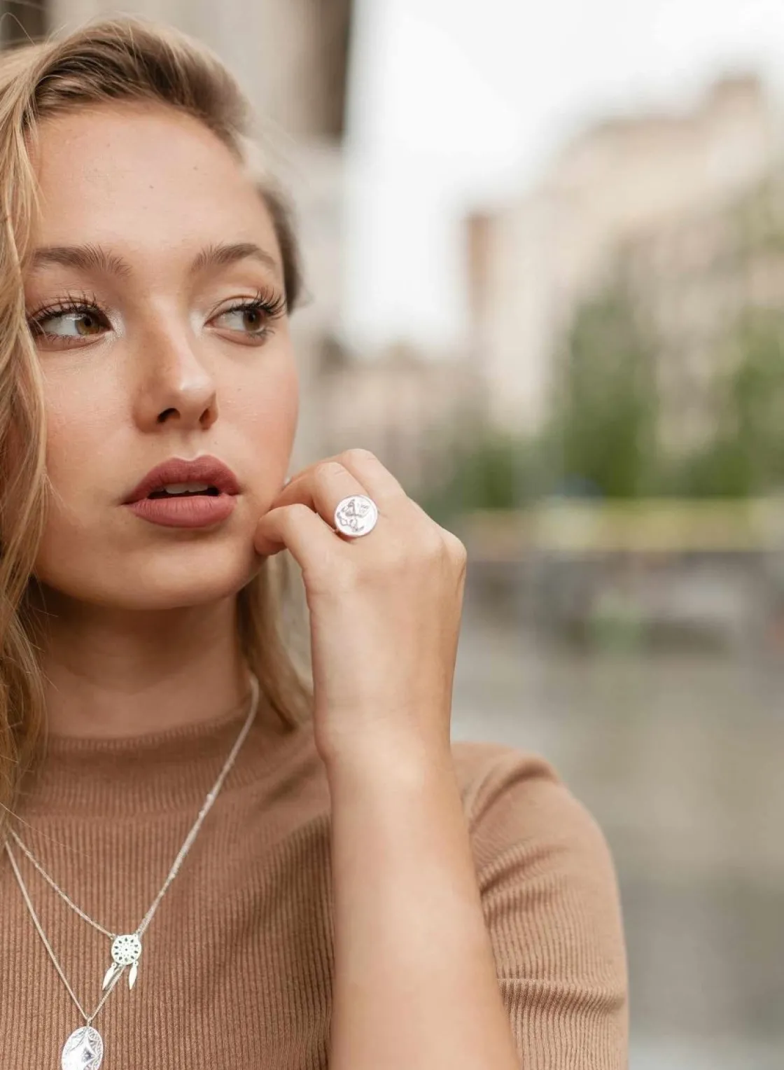 Anillo Sello | LINEARGENT Anillo sello diseño ángel de plata lisa
