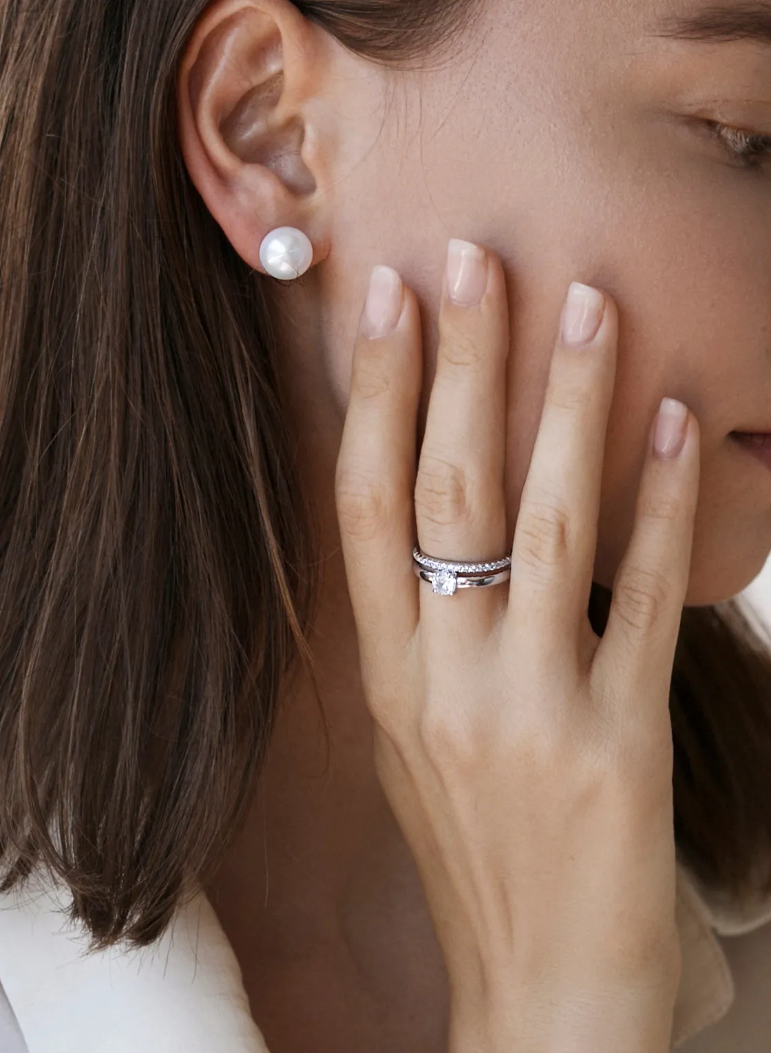 Anillos Especiales | Anillo Solitario | LINEARGENT Anillo solitarios diseño de doble carril con circonita central