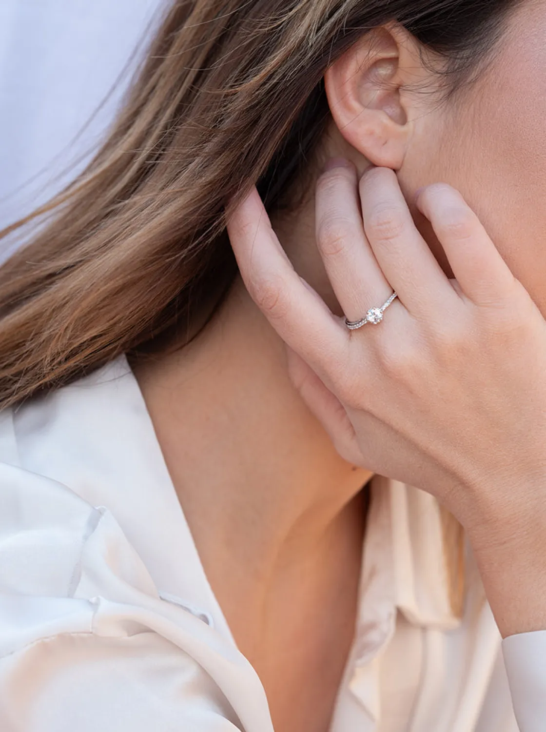 Anillos Especiales | Anillos De Compromiso | LINEARGENT Anillo solitarios diseño fino con circonitas