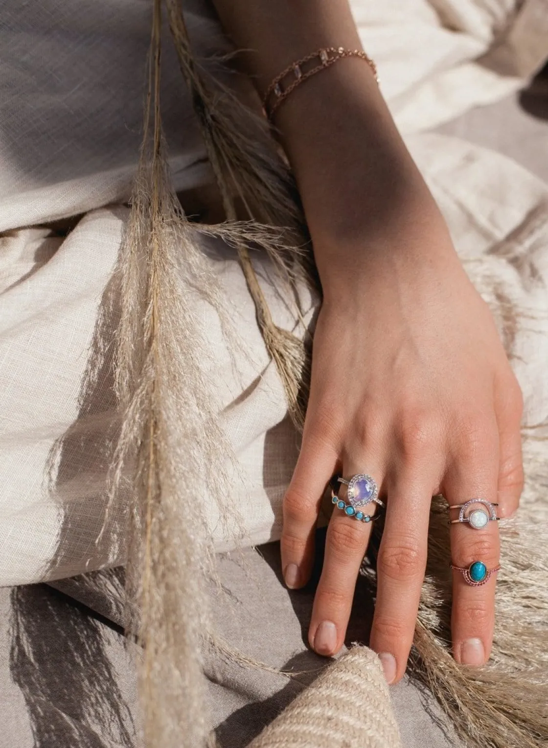 Anillos Anchos | LINEARGENT Anillos anchos de plata con ópalo y semicírculo rose