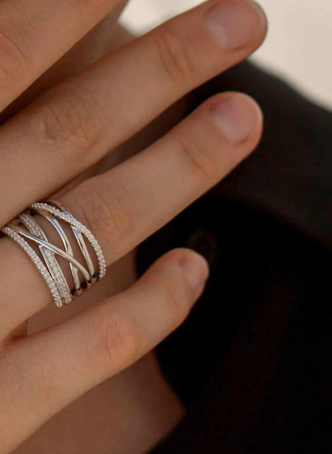 Anillos Anchos | Anillos Circonitas | LINEARGENT Anillos anchos diseño de múltiples carriles con circonitas