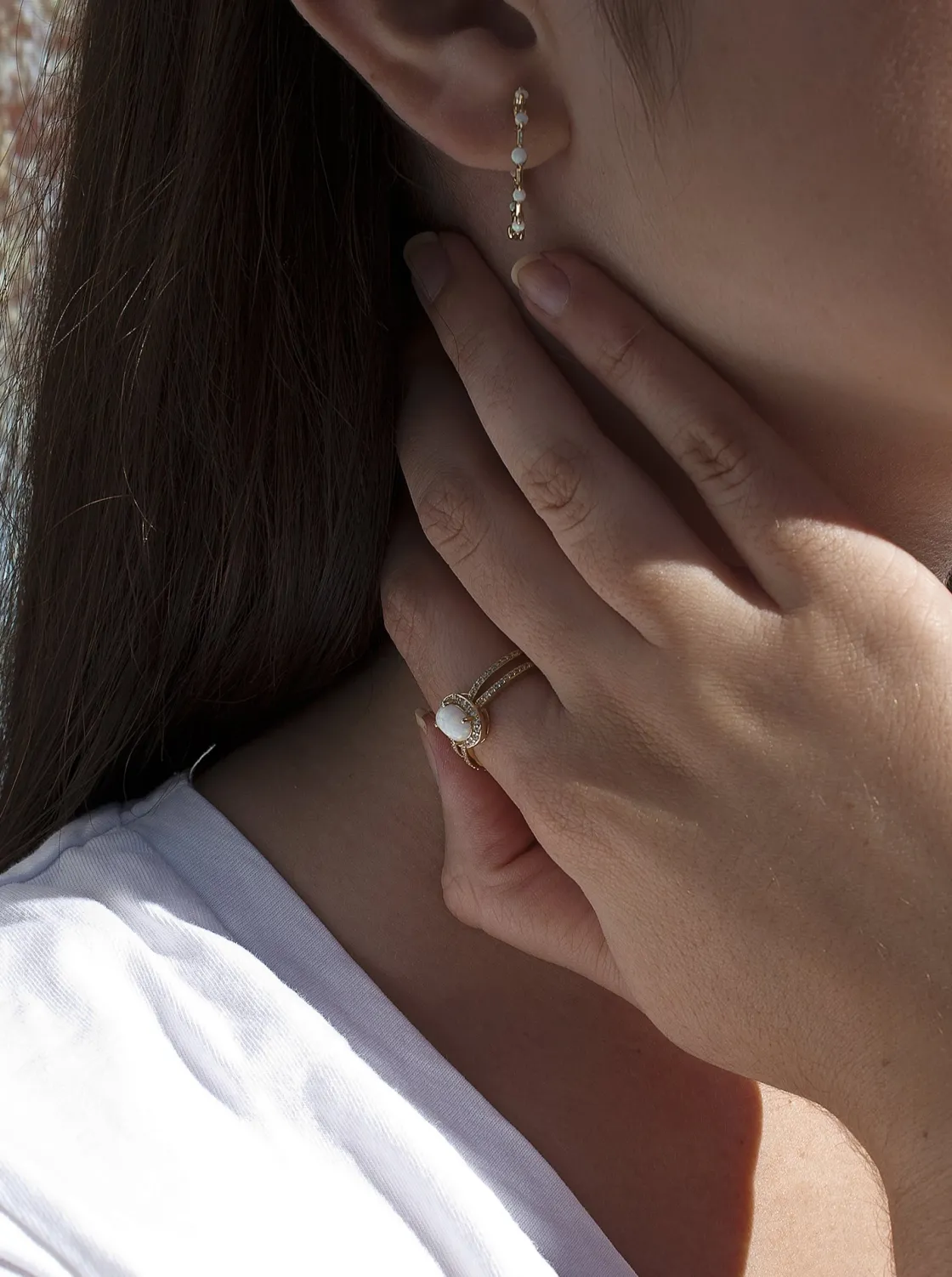 Anillos Dorados | Anillos Pequeños | LINEARGENT Anillos circonitas de plata bañada en oro diseño ópalo y doble raíl