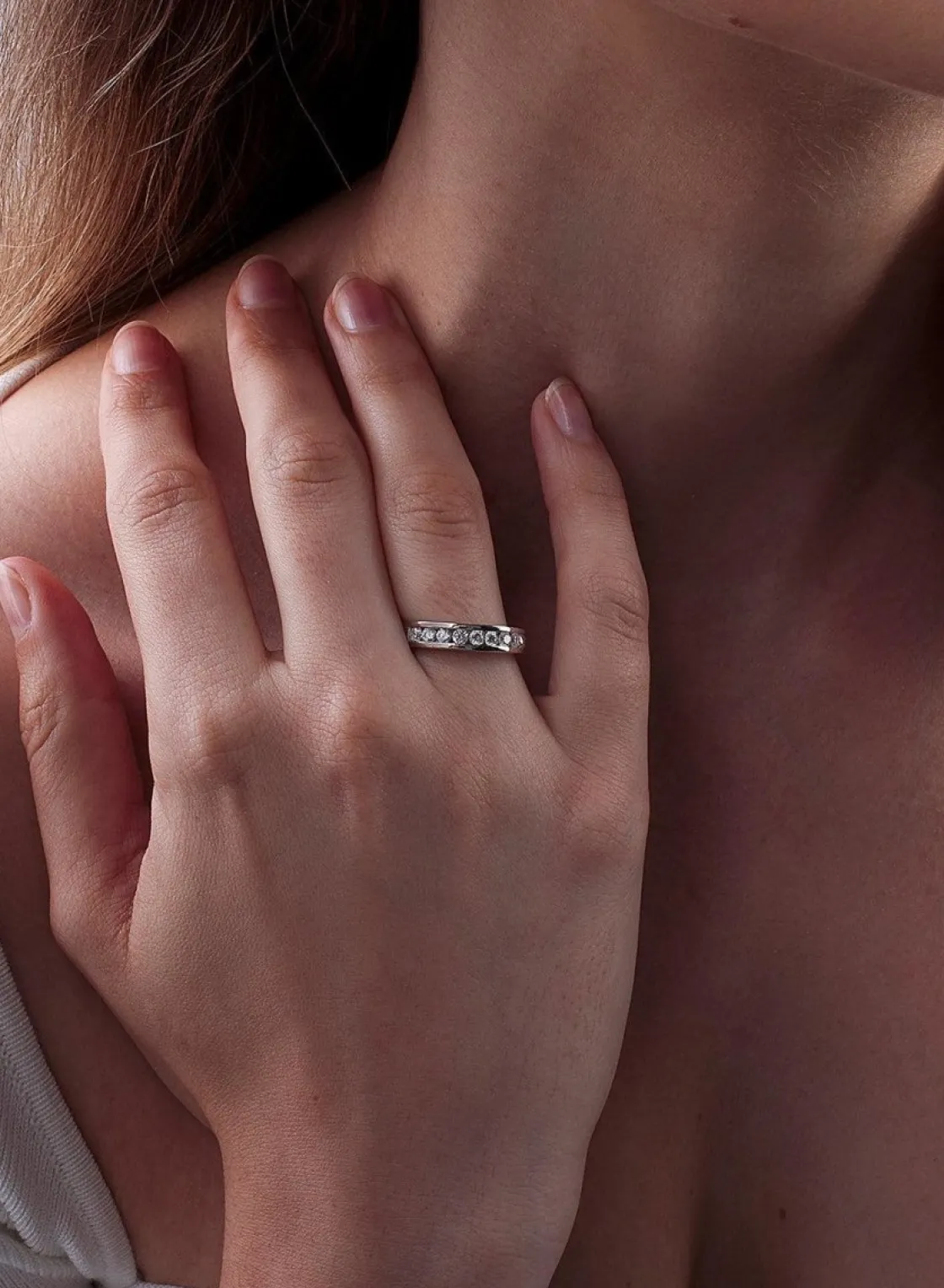 Anillos Finos | Anillos Circonitas | LINEARGENT Anillos circonitas diseño brillante combinado con plata lisa