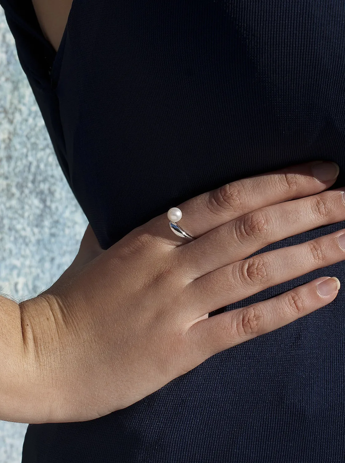 Anillos Con Perlas | LINEARGENT Anillos con perlas de plata diseño abierto con perla