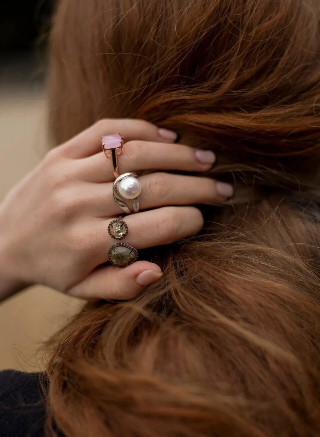 Anillos Con Perlas | LINEARGENT Anillos con perlas diseño irregular con circonita