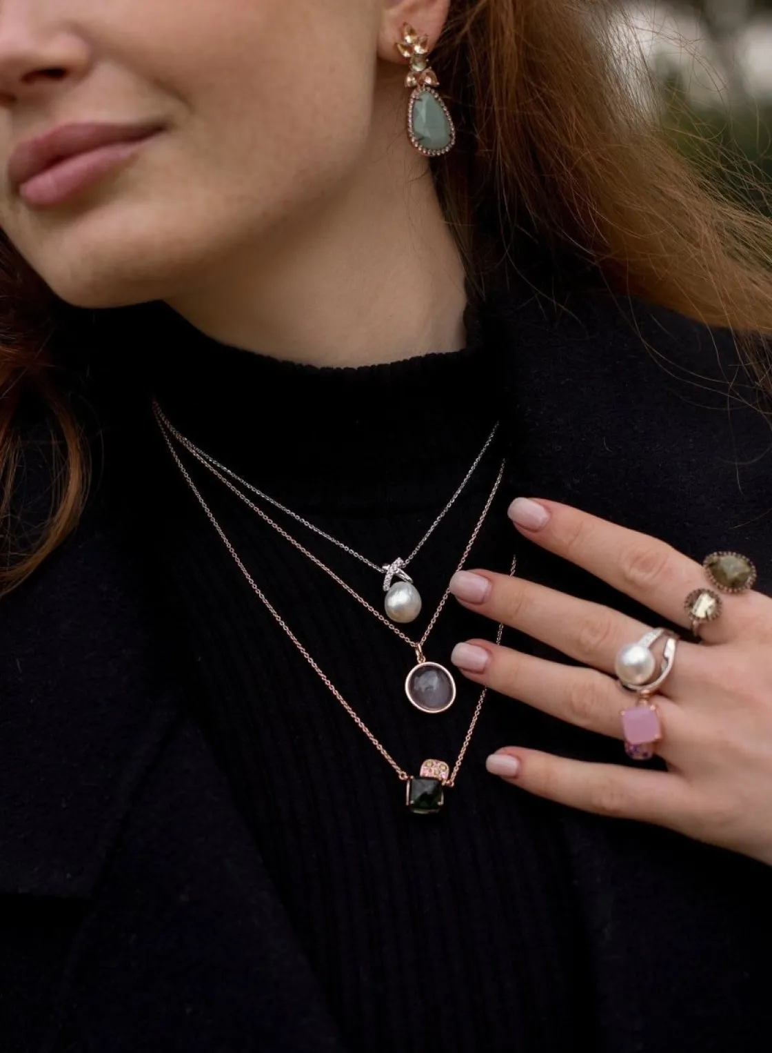 Anillos Con Perlas | LINEARGENT Anillos con perlas diseño irregular con circonita