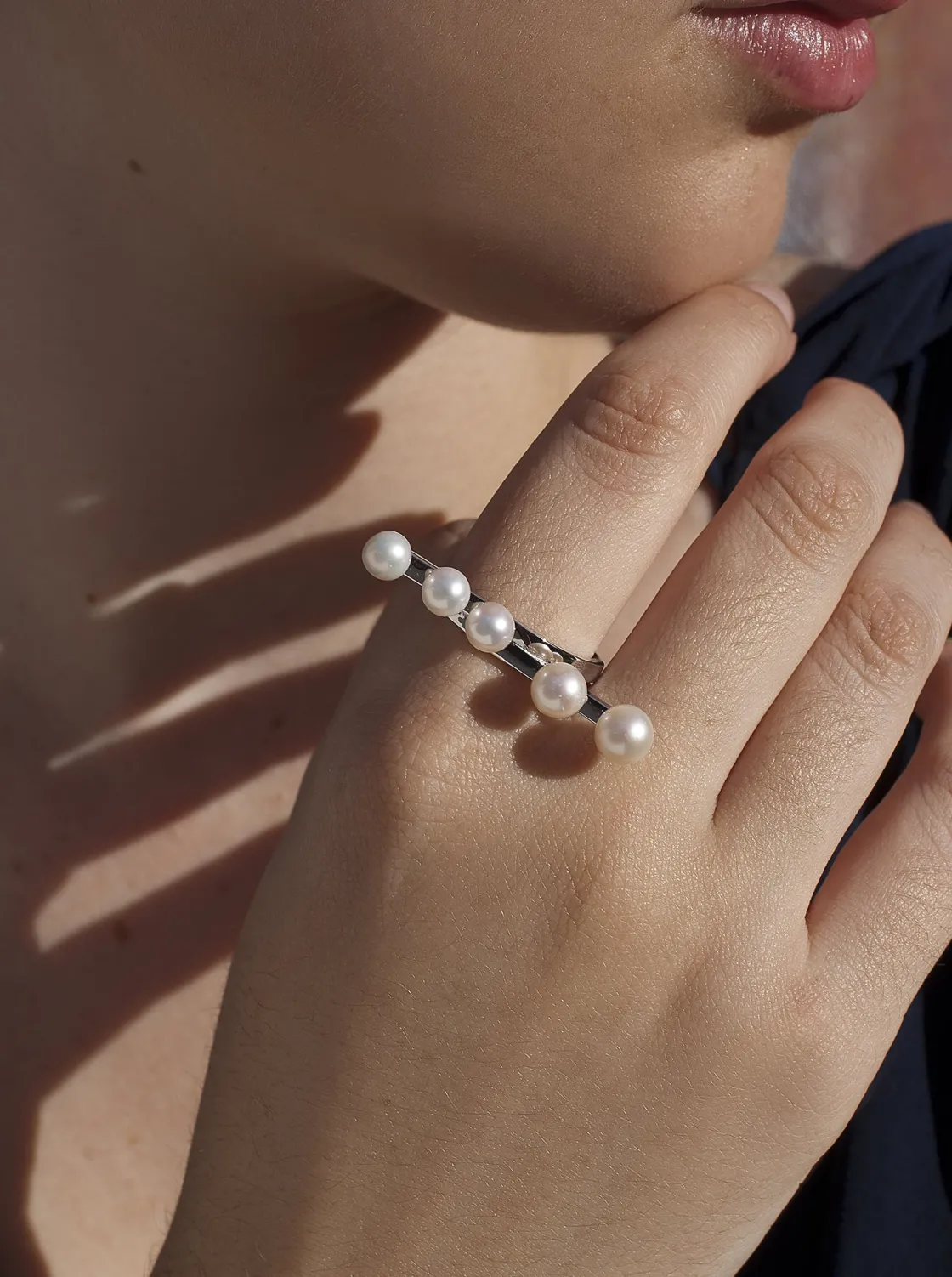 Anillos Con Perlas | LINEARGENT Anillos con perlas diseño minimalista