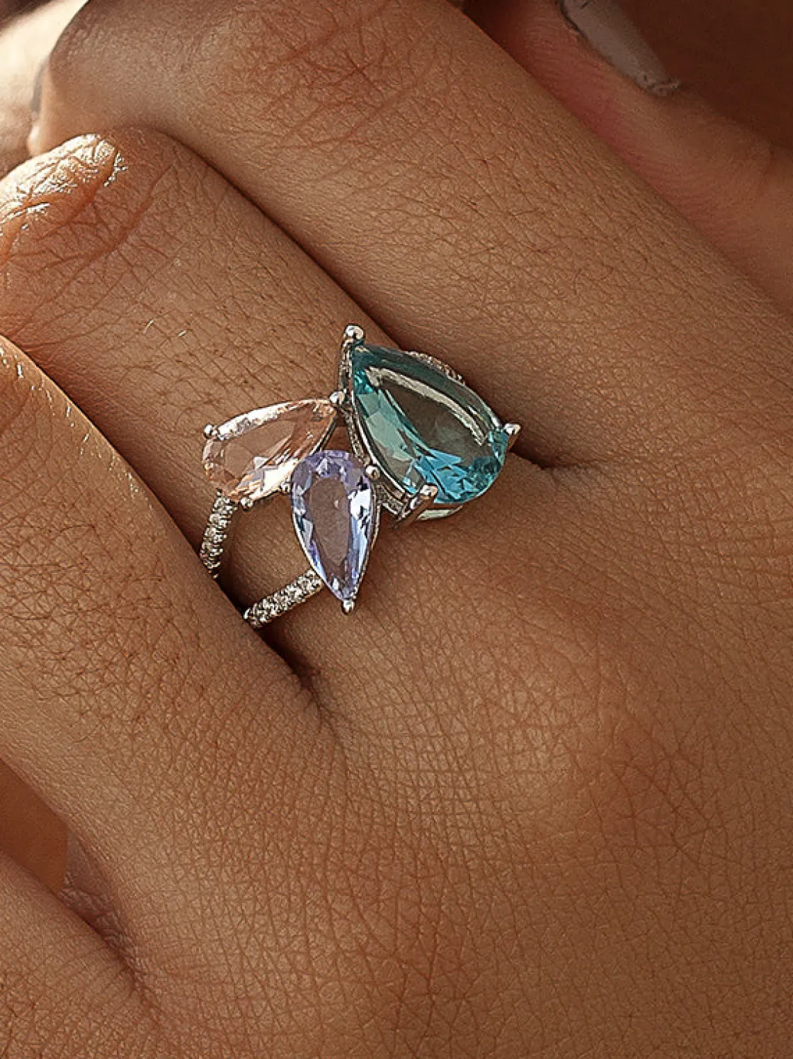 Anillos Especiales | Anillos Con Piedras | LINEARGENT Anillos con piedras de colores en tonos malva y azul