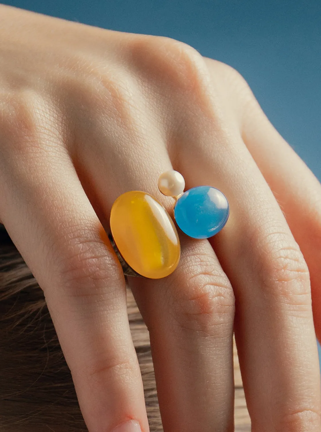 Anillos Especiales | Anillos Con Piedras | LINEARGENT Anillos con piedras diseño abierto en tono citrine