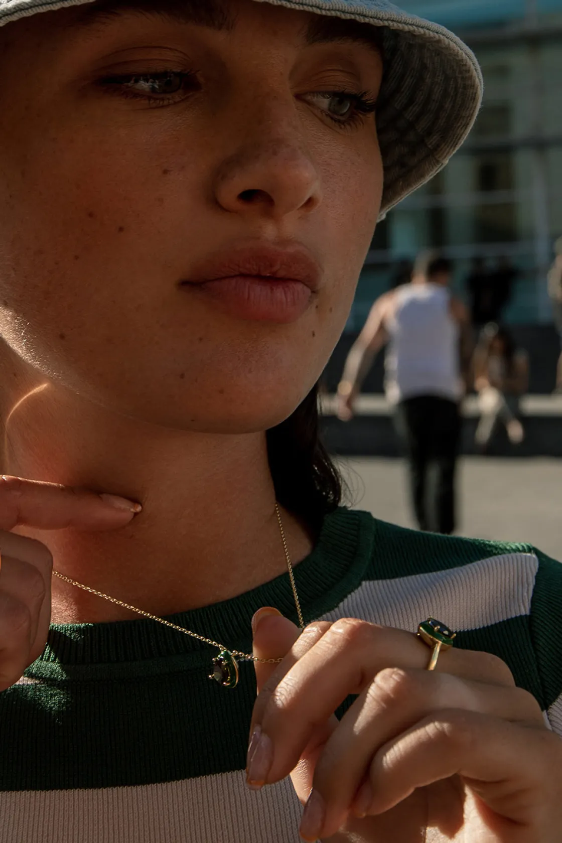 Anillos Con Piedras | LINEARGENT Anillos con piedras diseño de gota con esmalte verde