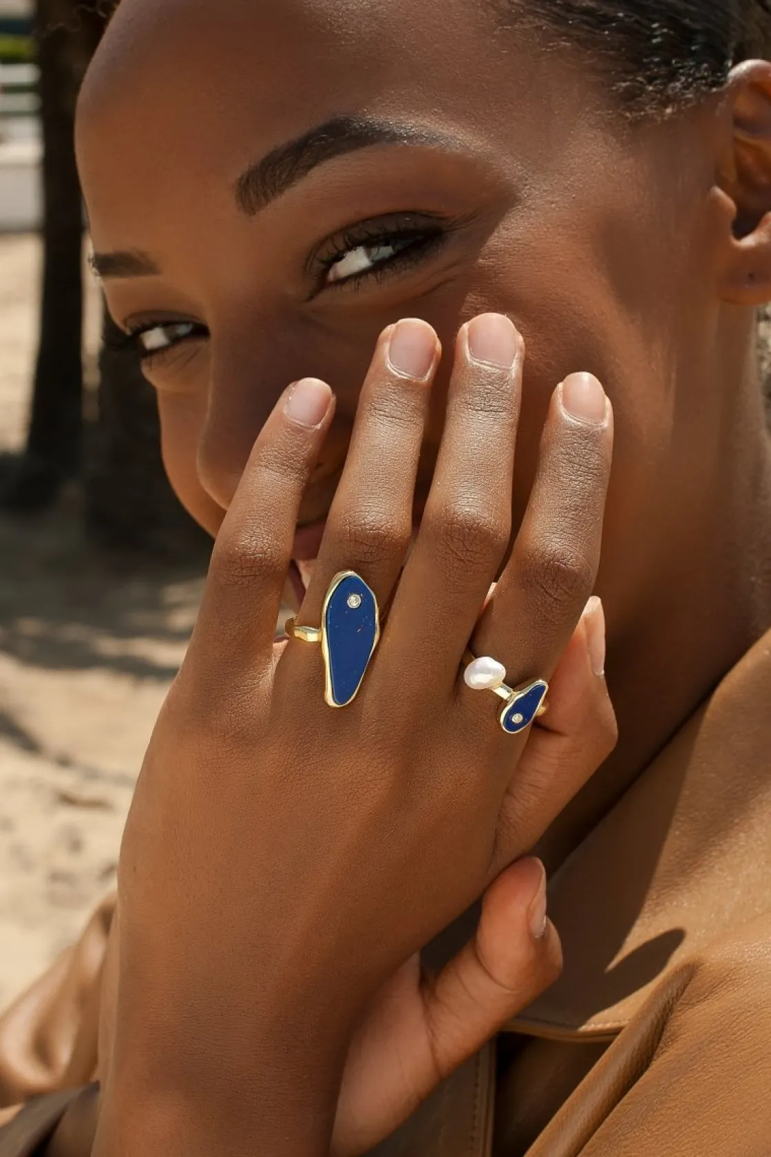 Anillos Dorados | Anillos Con Piedras | LINEARGENT Anillos con piedras diseño de piedra natural y perla