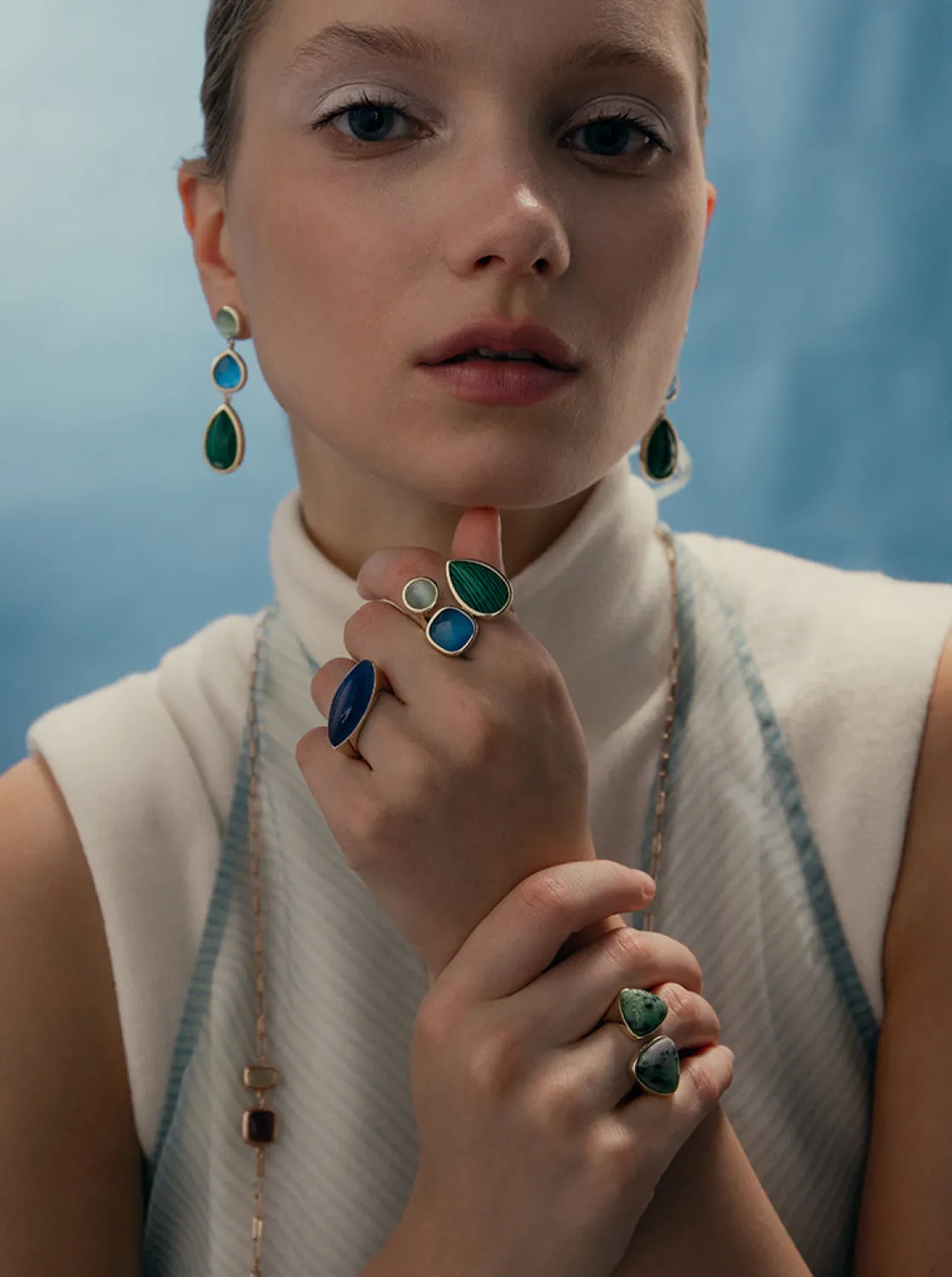 Anillos Dorados | Anillos Con Piedras | LINEARGENT Anillos con piedras diseño lágrima malaquita