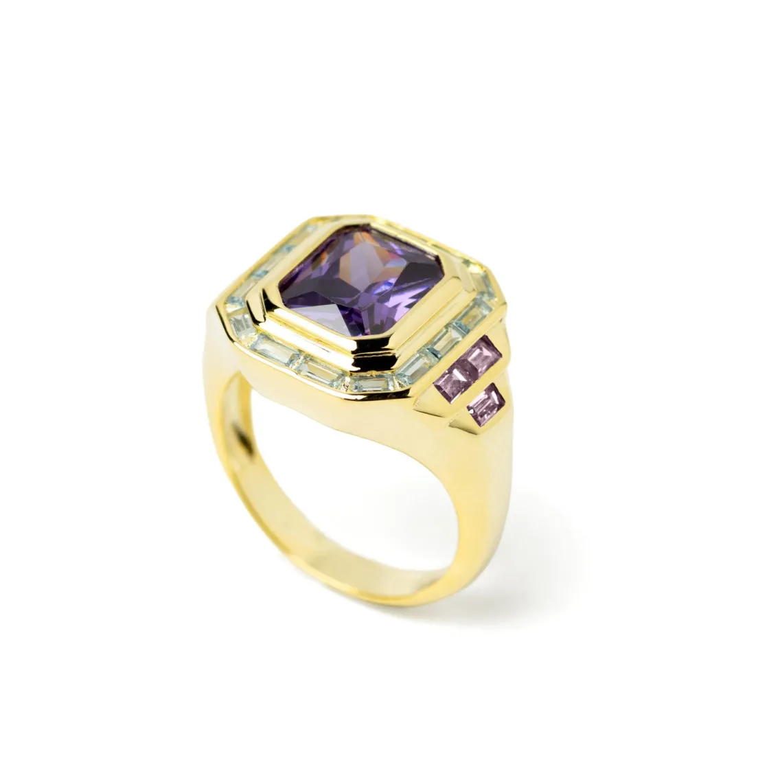 Anillos Con Piedras | LINEARGENT Anillos con piedras tono púrpura en talla radiante