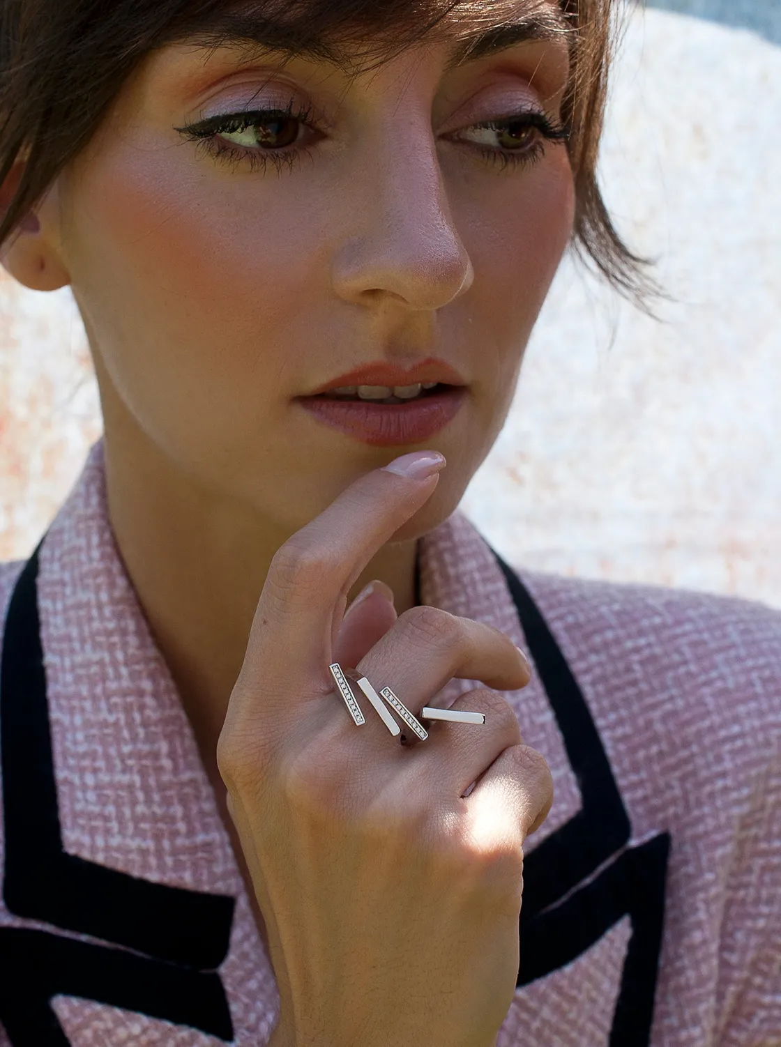Anillos De Diseño | Anillos Grandes | LINEARGENT Anillos de diseño de plata escalonado con circonitas
