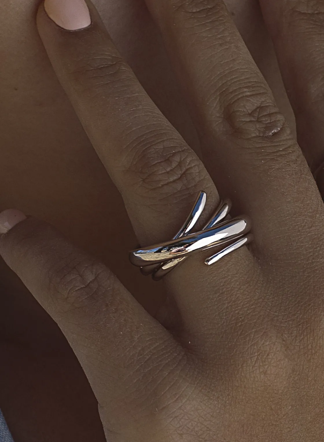 Anillos De Diseño | Anillos Grandes | LINEARGENT Anillos de diseño entrelazado formado por varios carriles