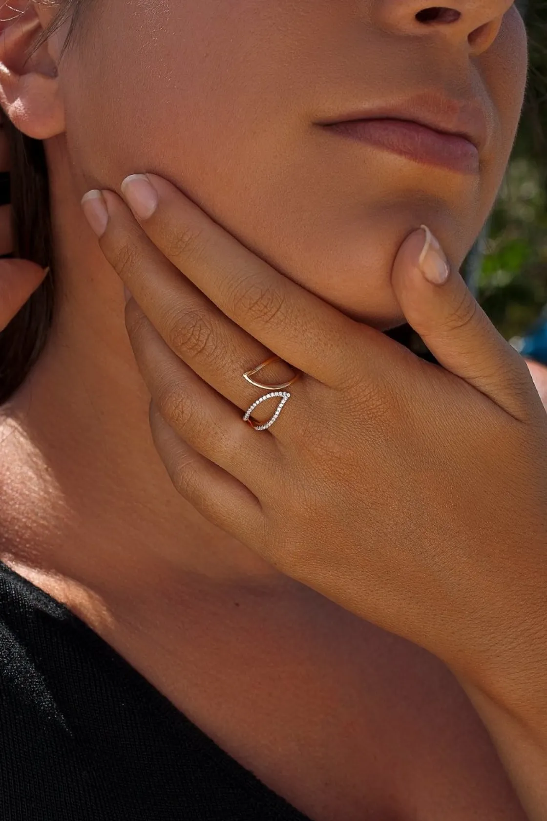 Anillos Bicolor | LINEARGENT Anillos de diseño hoja efecto espejo con circonitas