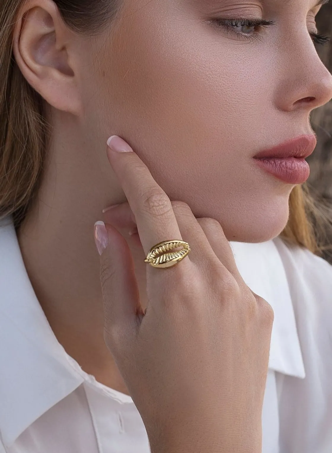 Anillos De Diseño | LINEARGENT Anillos de diseño motivo de concha bañado en oro