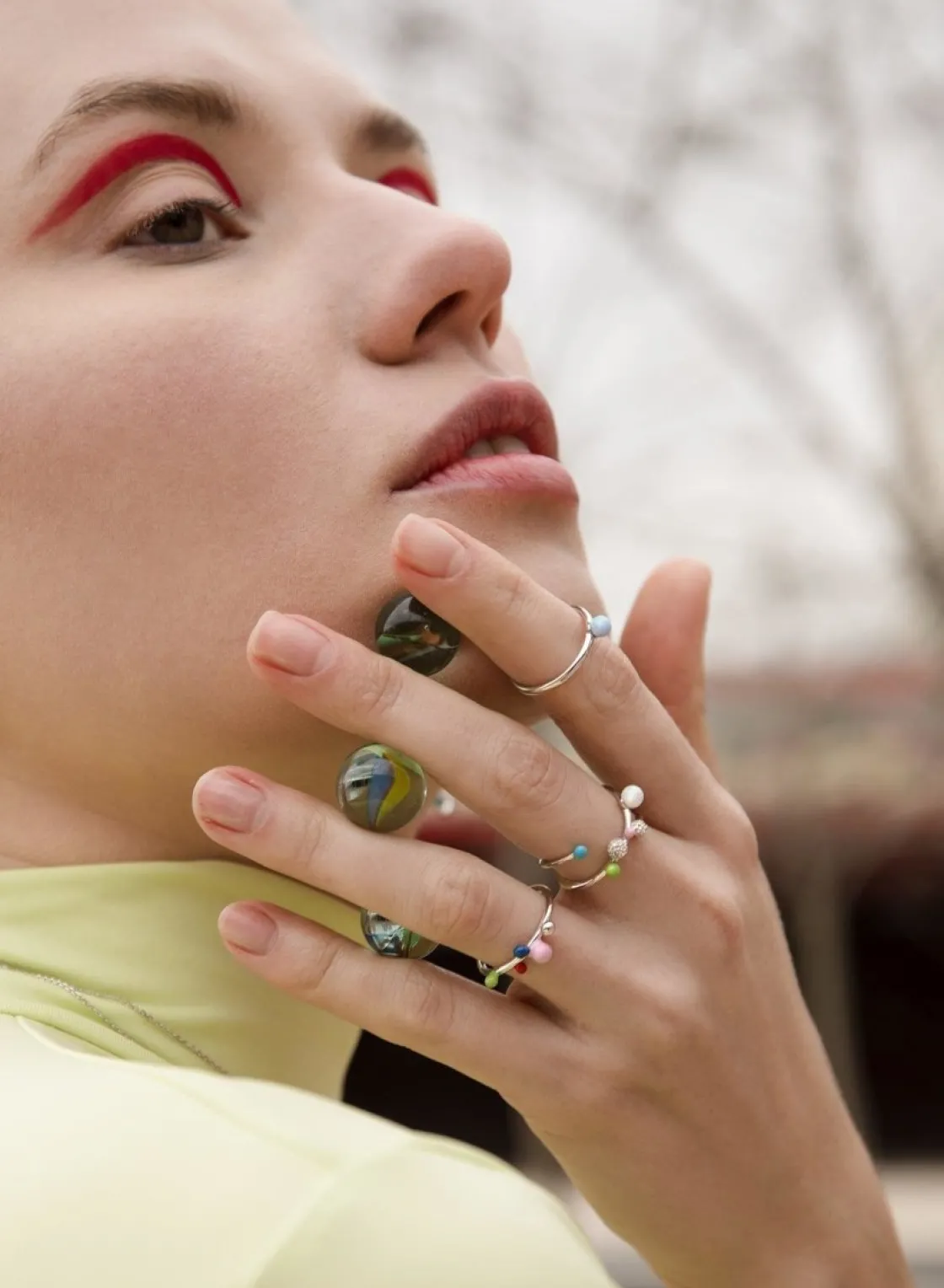 Anillos Pequeños | Anillos De Diseño | LINEARGENT Anillos de diseño multiples railes con esmalte y circonita