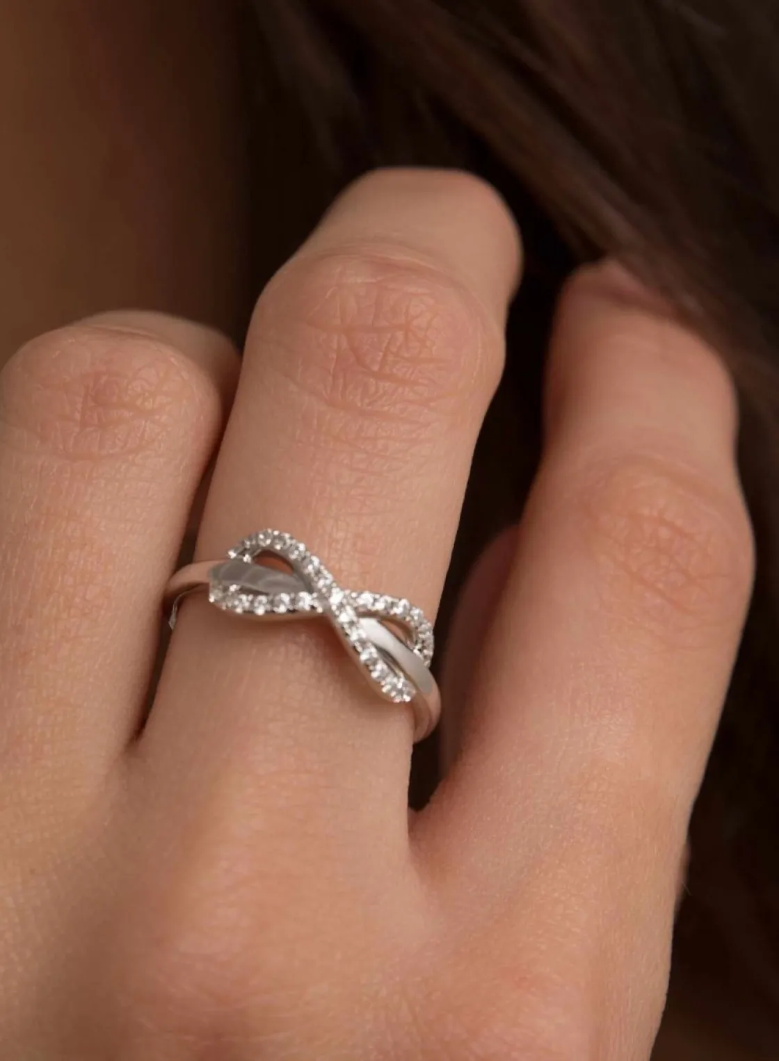 Anillos Especiales | Anillos Pequeños | LINEARGENT Anillos finos con circonitas diseño de infinito