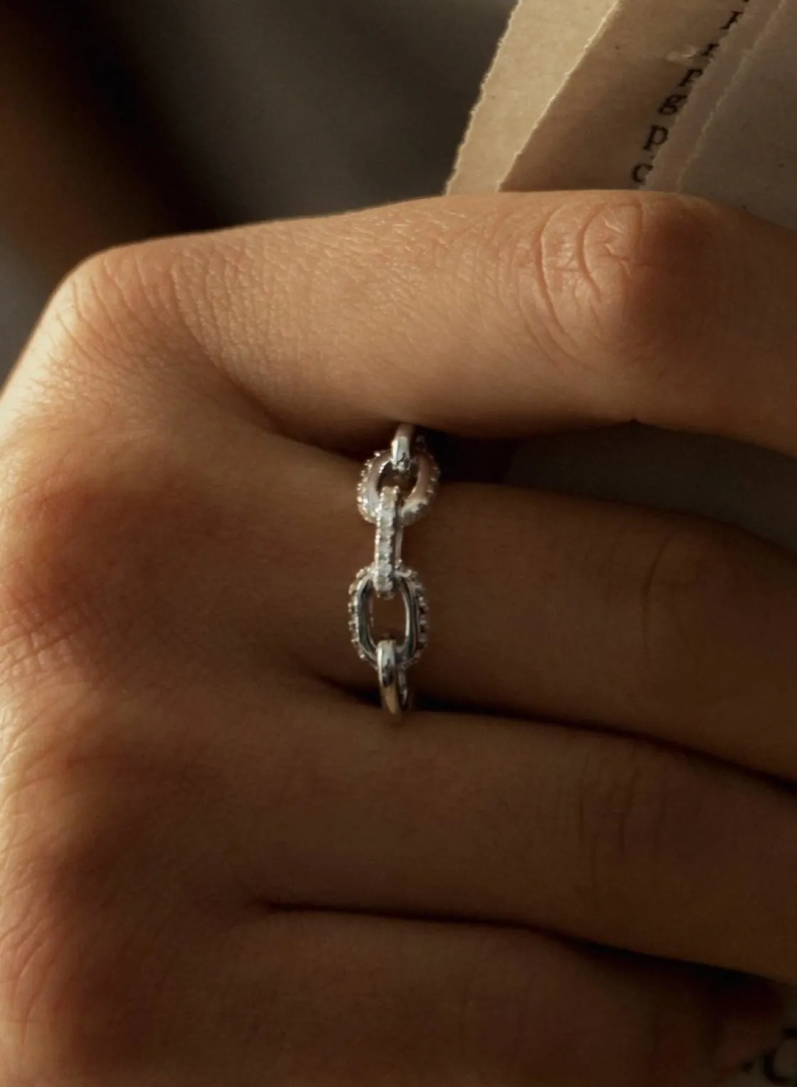 Anillos Finos | LINEARGENT Anillos finos de plata diseño de cadena y circonitas