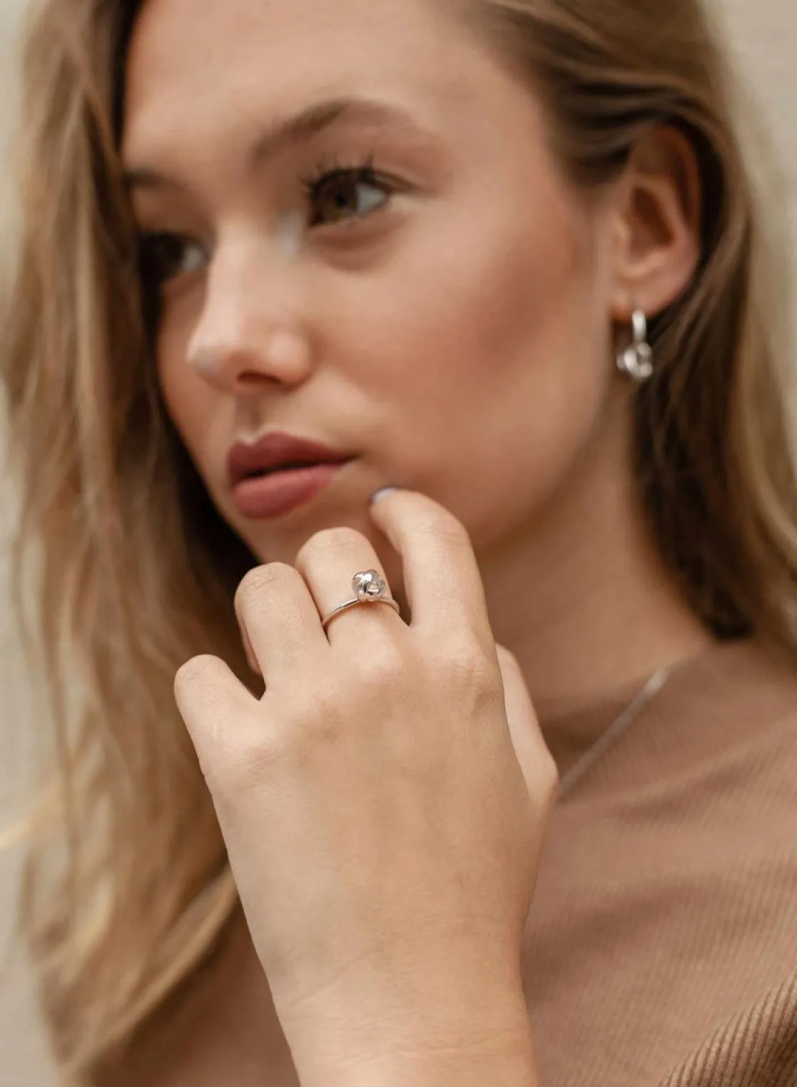 Anillos Pequeños | Anillos Finos | LINEARGENT Anillos finos de plata diseño de nudo