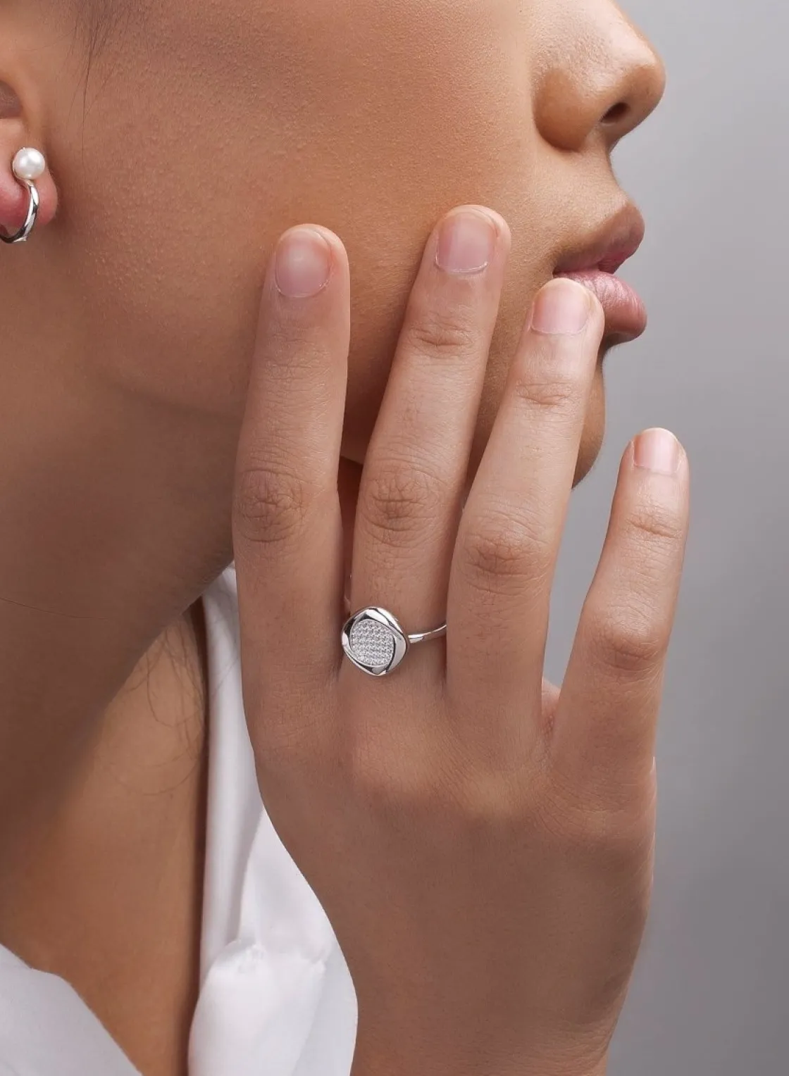 Anillos Finos | LINEARGENT Anillos finos de plata silueta cuadrada y circonitas