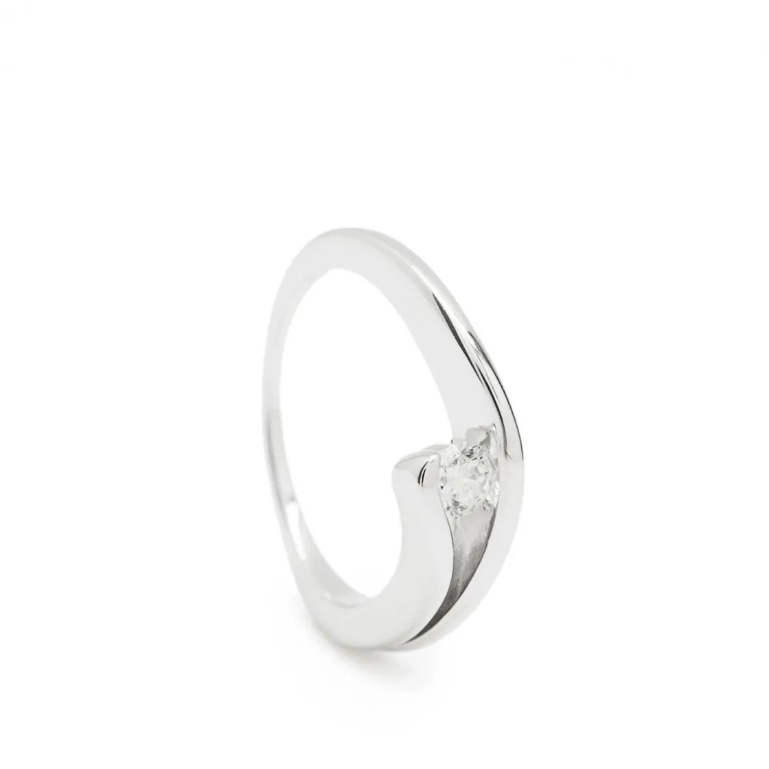 Anillos De Compromiso | Anillo Solitario | LINEARGENT Anillos finos diseño original con cuarzo adamantino central