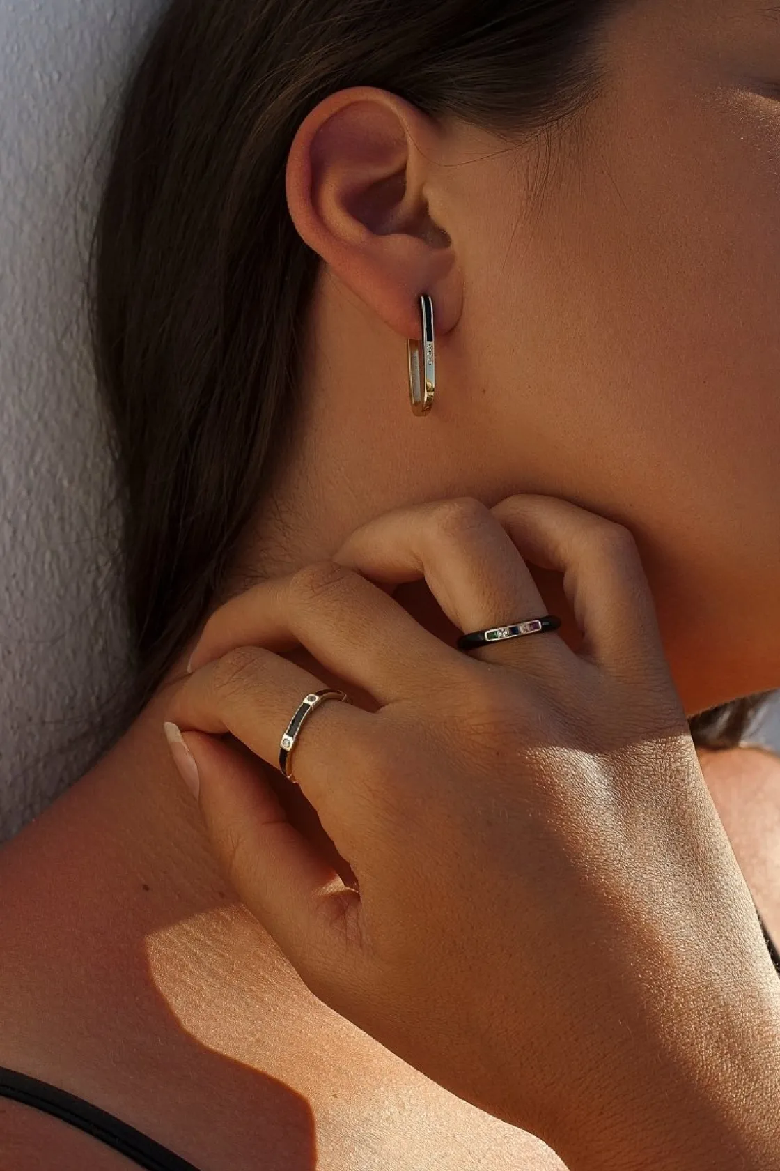 Anillos Pequeños | Anillos Finos | LINEARGENT Anillos finos esmalte en plata diseño escalonado negro