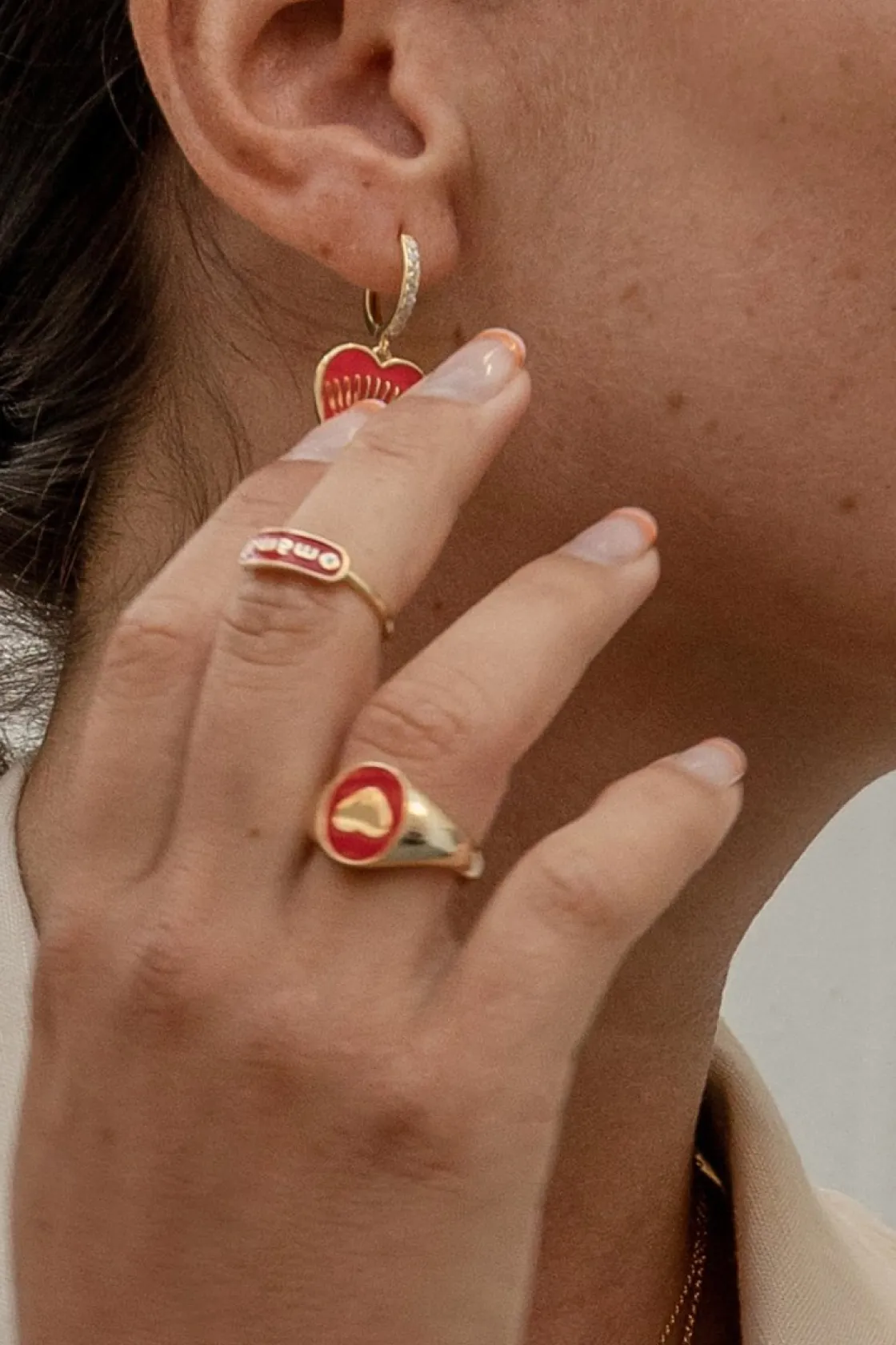 Anillos Finos | LINEARGENT Anillos finos plata diseño "mama" esmalte rojo