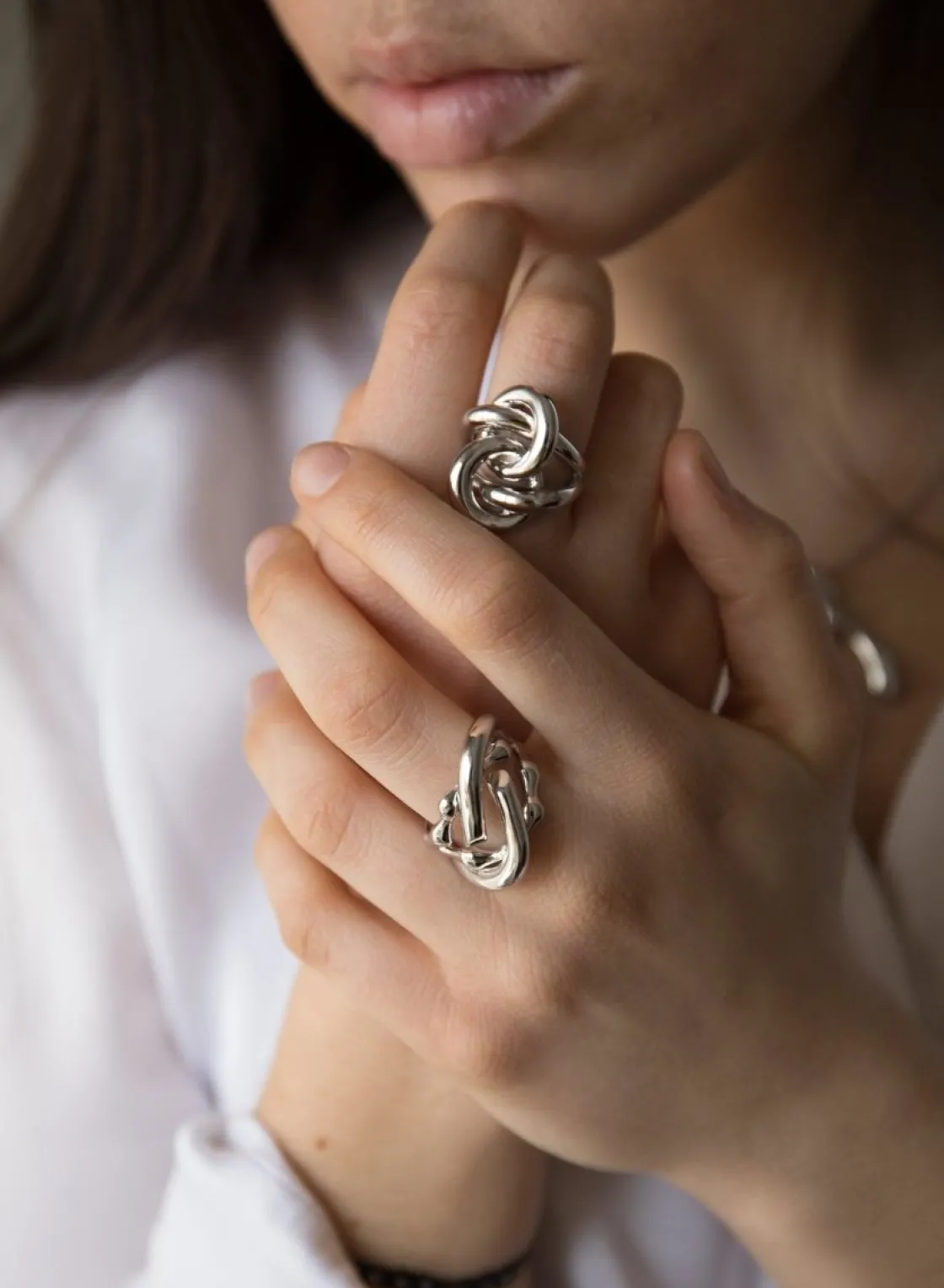 Anillos De Diseño | LINEARGENT Anillos grandes de plata diseño líquido irregular