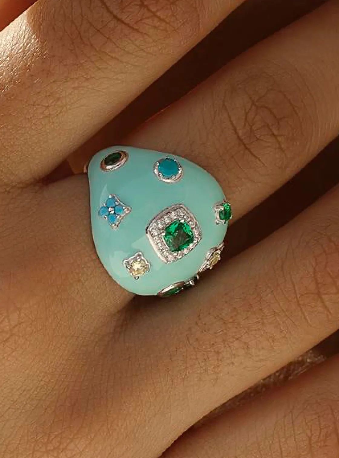 Anillos Grandes | LINEARGENT Anillos grandes diseño de esmalte azul y gemas de colores