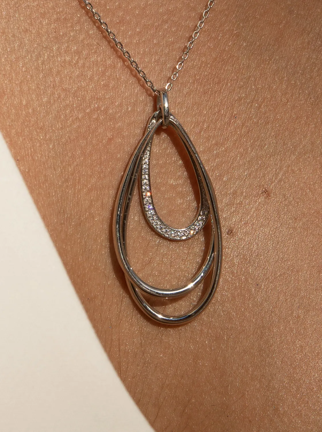 Colgantes Plata Grandes | LINEARGENT Colgante brillante de plata diseño triple lágrima