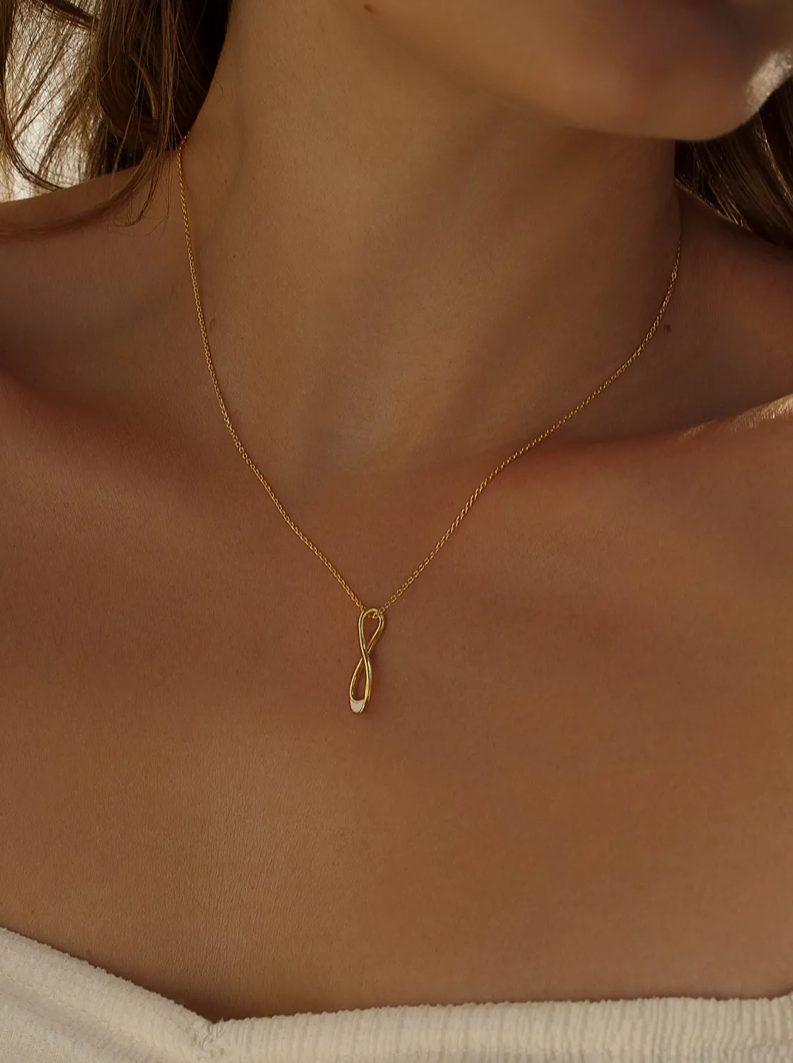 Collares Plata Originales | LINEARGENT Colgantes de plata diseño irregular esmalte blanco