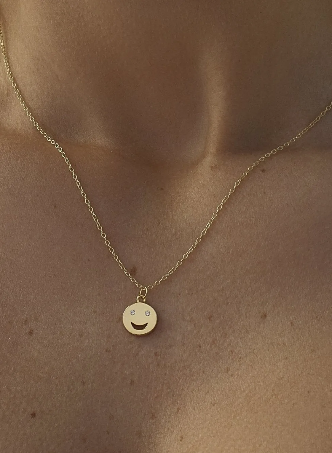 Colgantes Pequeños | LINEARGENT Colgantes pequeños de plata lisa diseño smile
