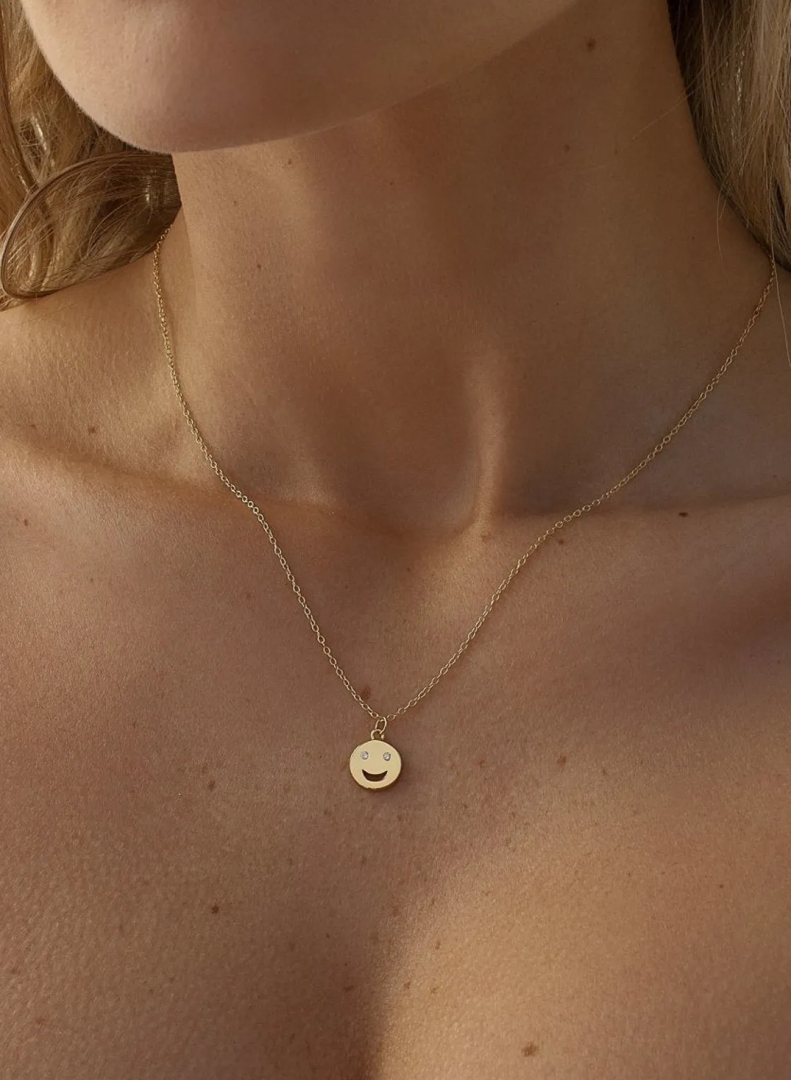 Colgantes Pequeños | LINEARGENT Colgantes pequeños de plata lisa diseño smile