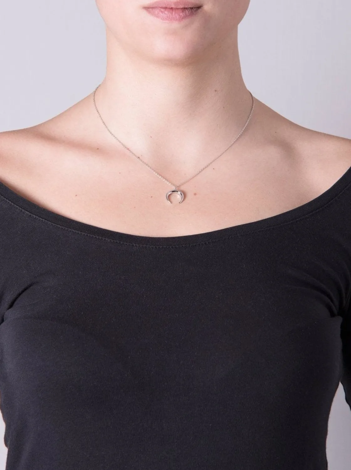 Colgantes Pequeños | LINEARGENT Colgantes pequeños diseño cuerno de plata lisa
