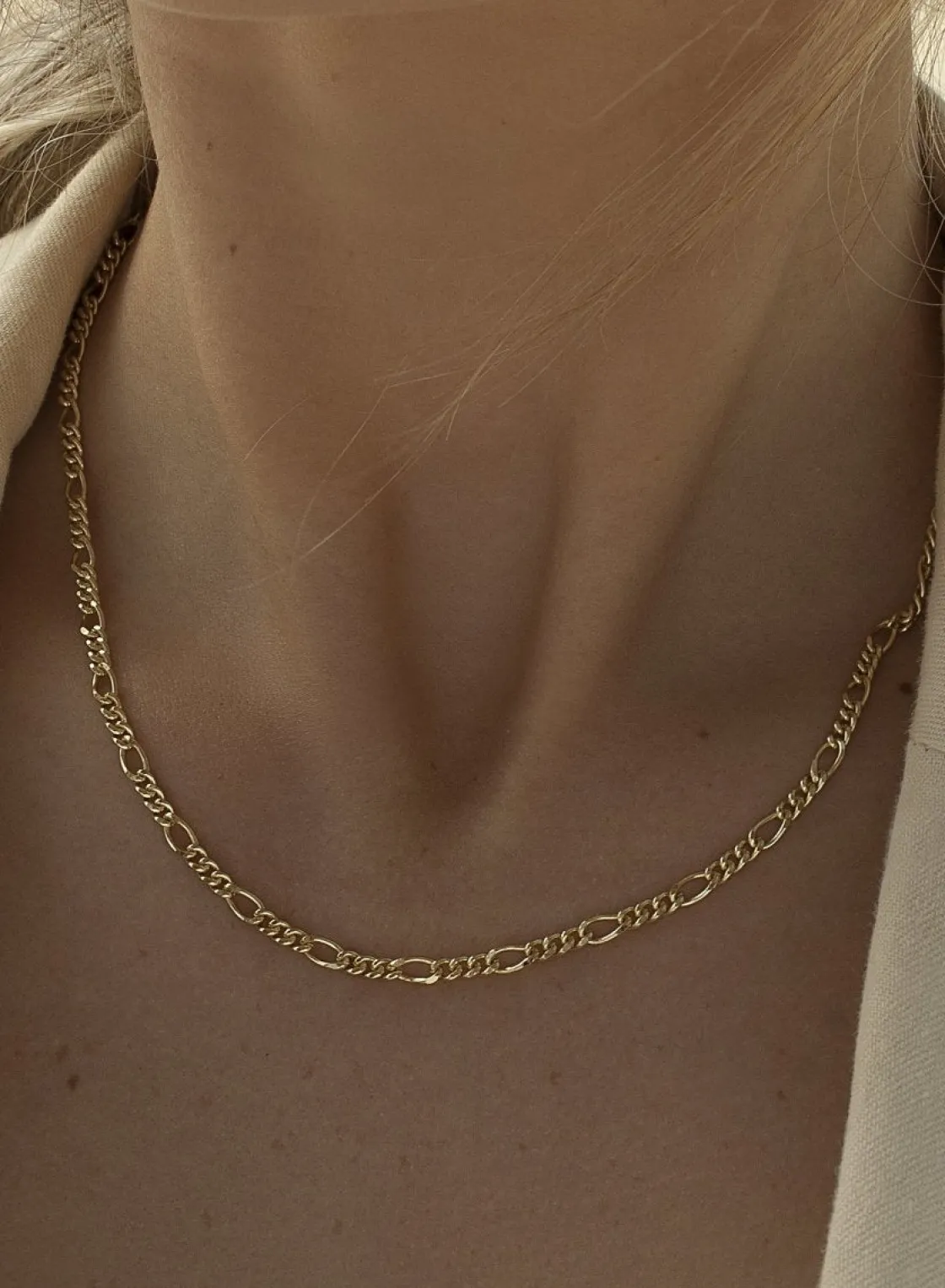 Collar Cadena | Collares Cortos | LINEARGENT Collar cadena bañada en oro diseño de eslabones