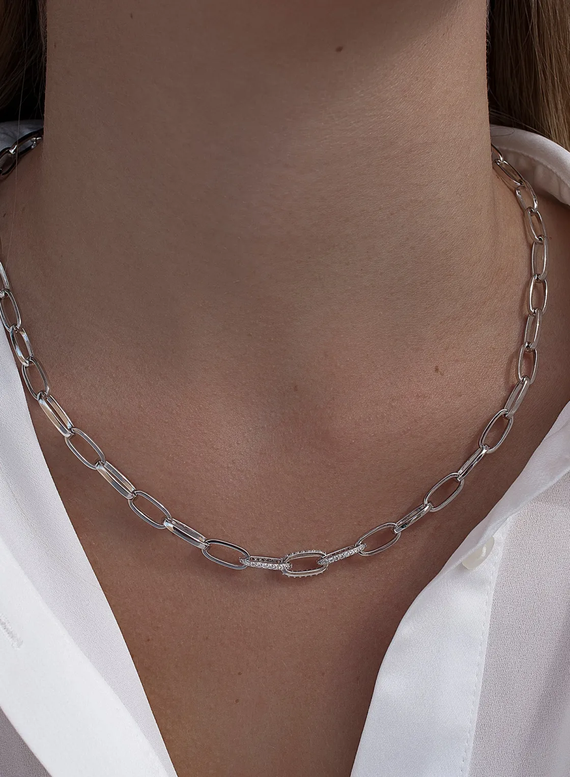 Collar Cadena | Collares Cortos | LINEARGENT Collar cadena diseño de paper clip con circonitas