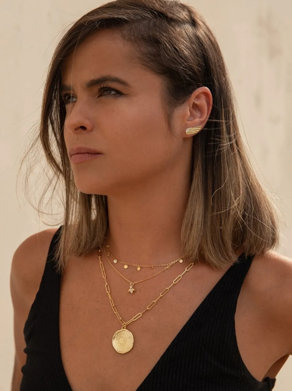 Collar Medalla | LINEARGENT Collar medalla dorada diseño de rostro y sol