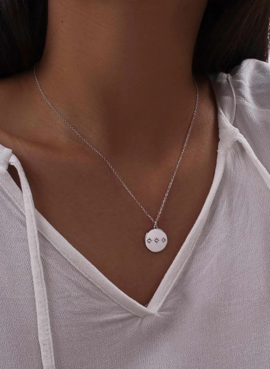Collar Medalla | LINEARGENT Collar medalla en plata diseño triple destello