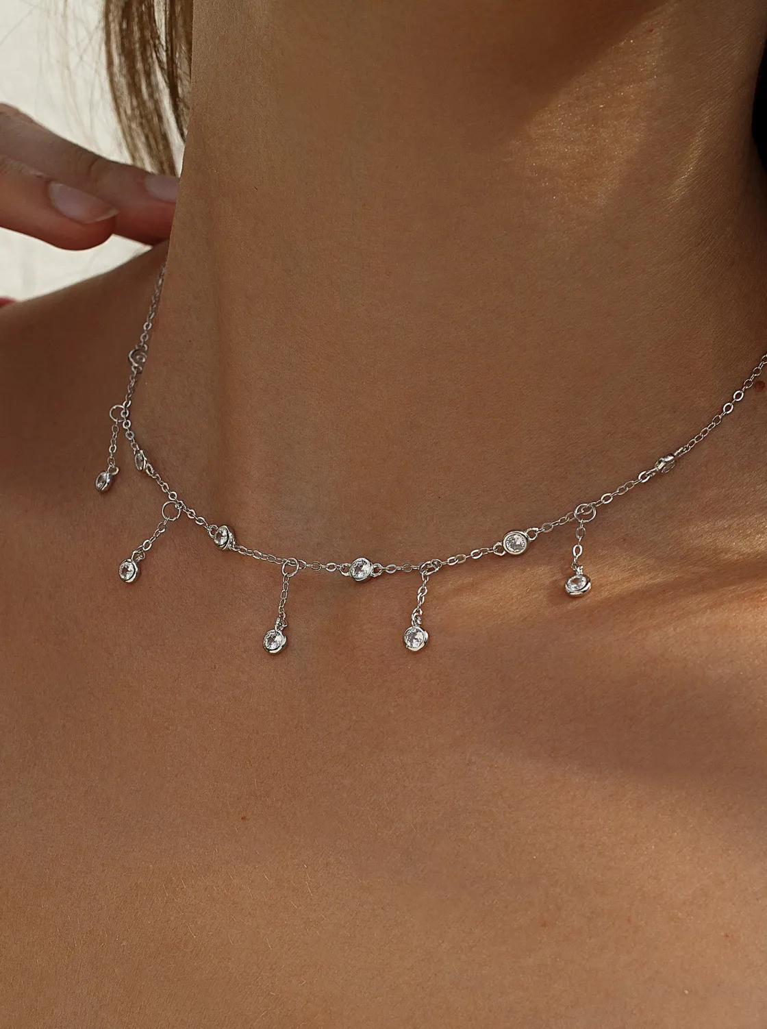 Collares Con Mini Colgantes | Collares Cortos | LINEARGENT Collares con colgantes de plata con diseño de cascada de circonitas