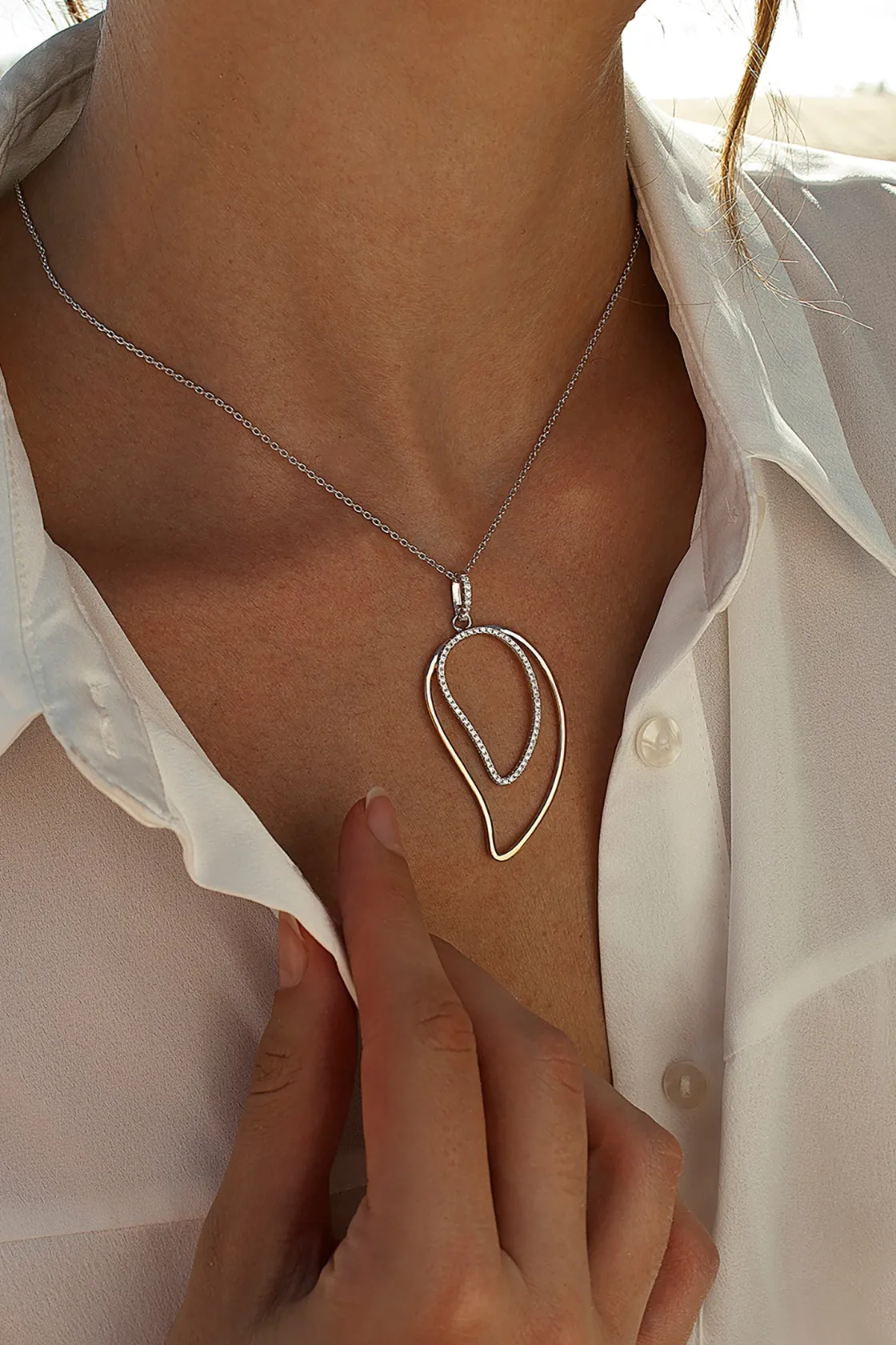 Colgantes Bicolor | Colgantes Plata Grandes | LINEARGENT Collares con colgantes diseño gotas irregulares bicolores y circonitas
