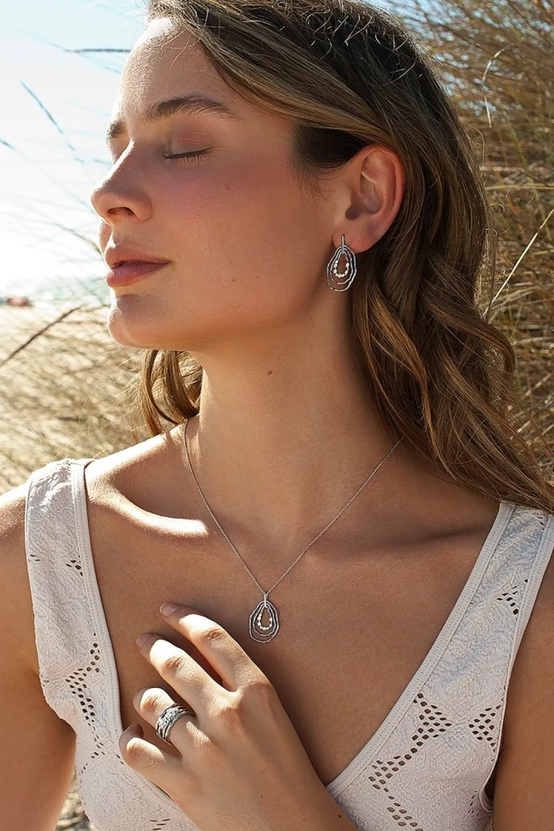 Colgante Brillante | LINEARGENT Collares con colgantes pieza ovalada y destellos de circonita