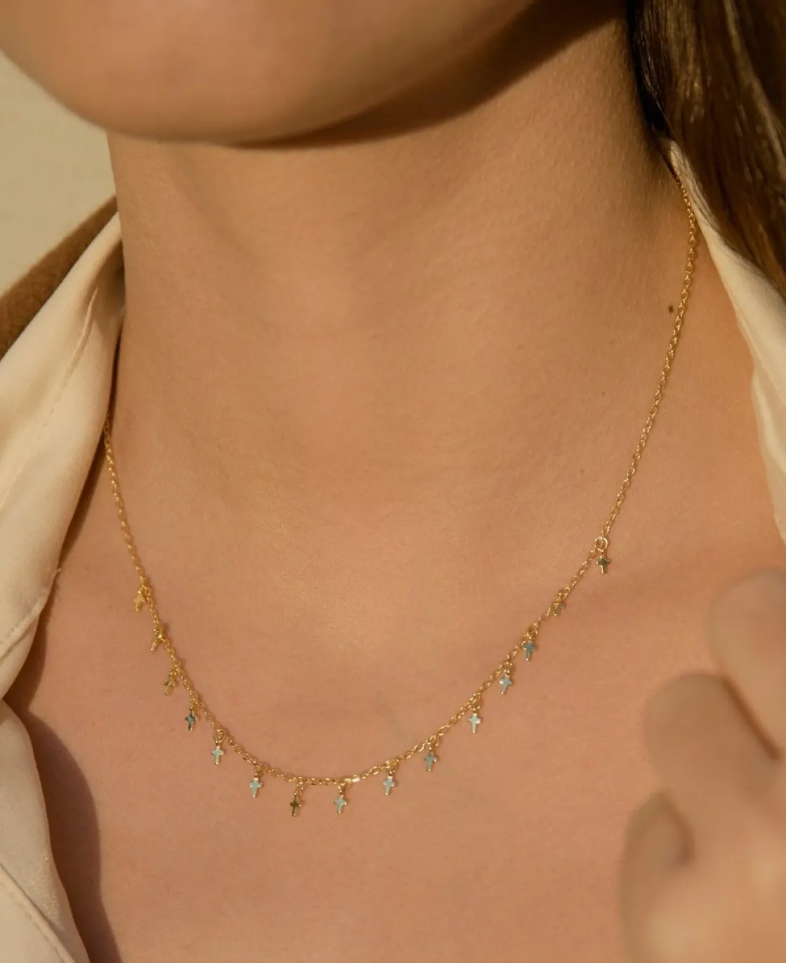 Collares Con Mini Colgantes | Collares Cortos | LINEARGENT Collares con colgantes plata baño en oro diseño cruz
