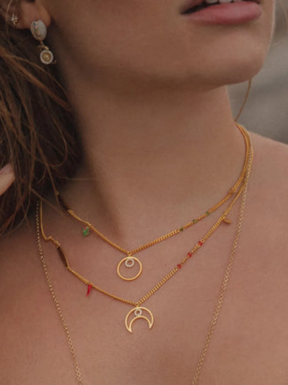 Collares Con Mini Colgantes | LINEARGENT Collares con colgantes plata baño oro mano de fátima
