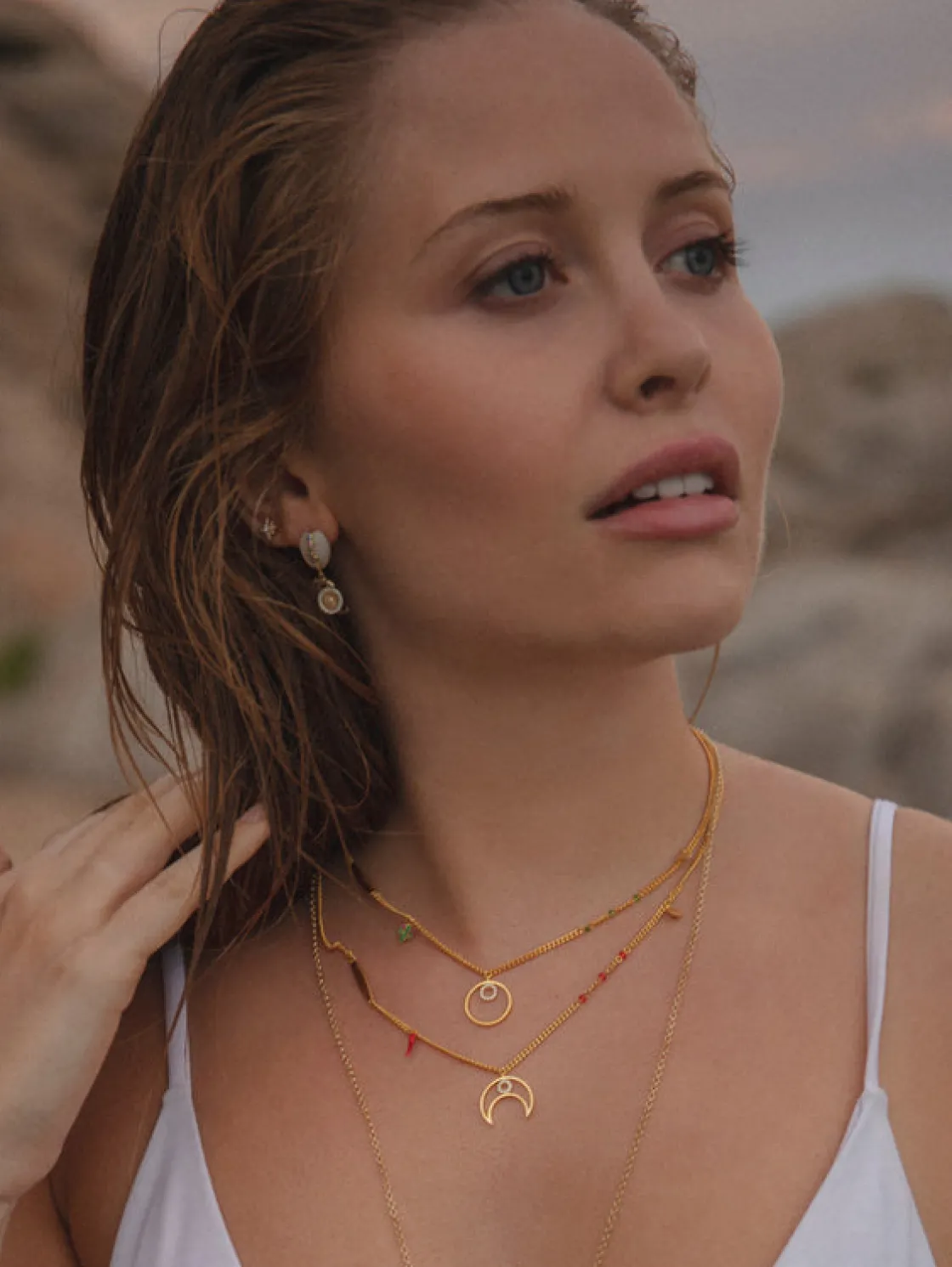 Collares Con Mini Colgantes | LINEARGENT Collares con colgantes plata baño oro mano de fátima