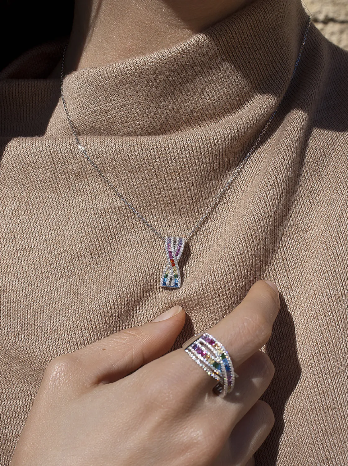 Collares Con Piedras | LINEARGENT Collares con piedras diseño raíles cruzados multicolor